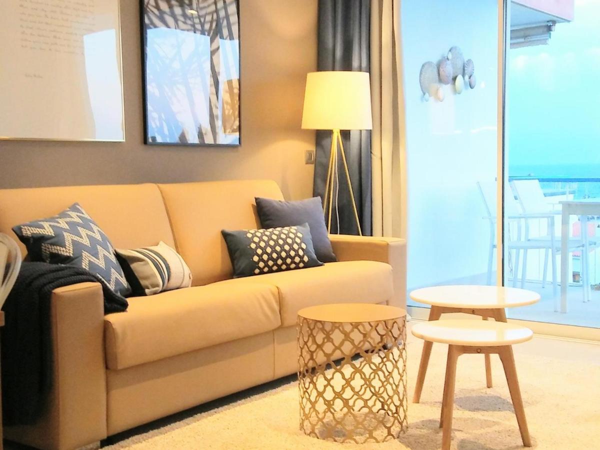 Sitges Spaces Sea View Paradise- 2 Bedrooms, 2 Bathrooms, Terrace, Amazing Sea Views מראה חיצוני תמונה
